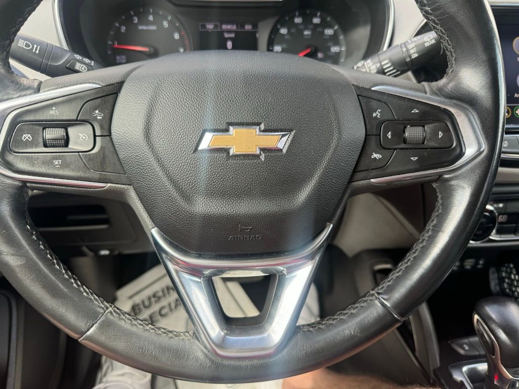 Certified 2021 Chevrolet TrailBlazer LT w/ Premium Seating Package image 17