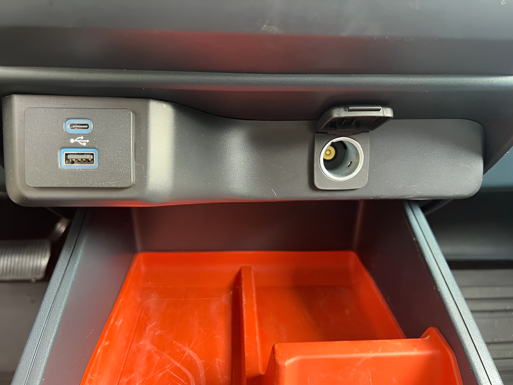 Used 2024 Ford Maverick XLT FWD image 27