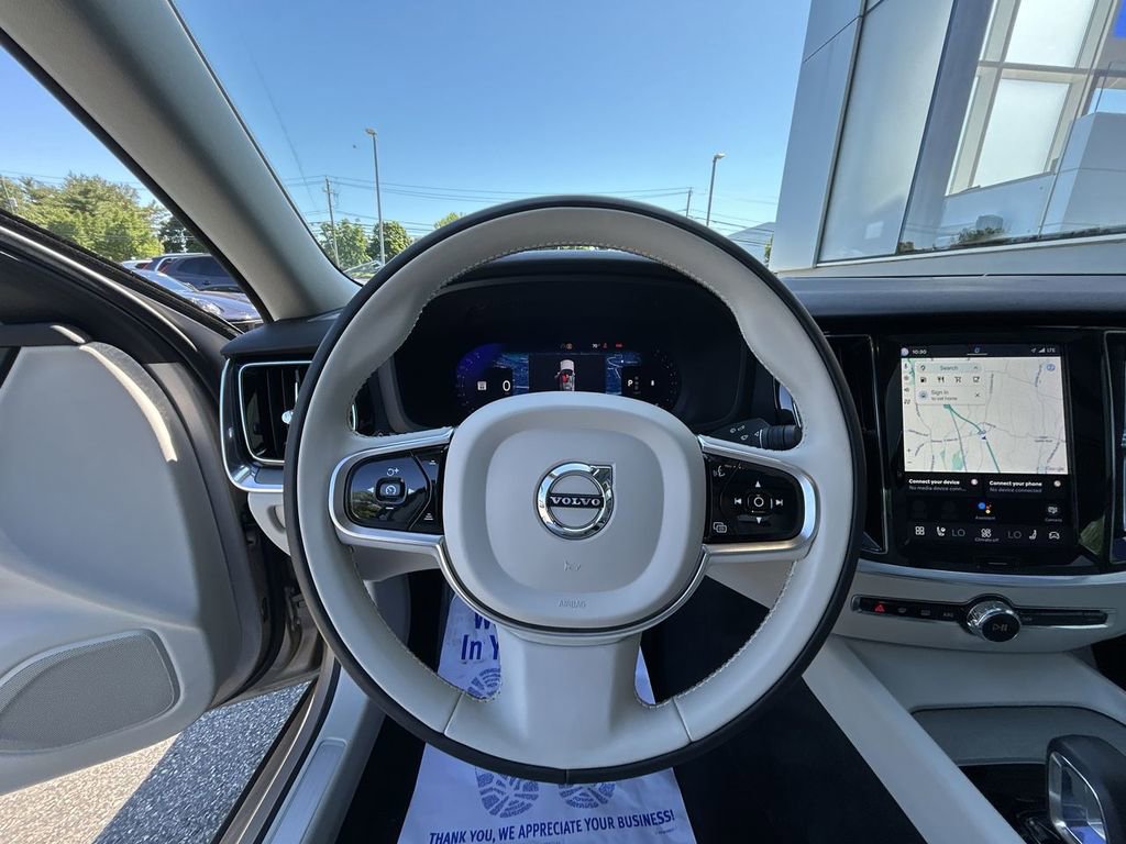 Certified 2023 Volvo S60 B5 Plus w/ Climate Package AWD/4WD image 18