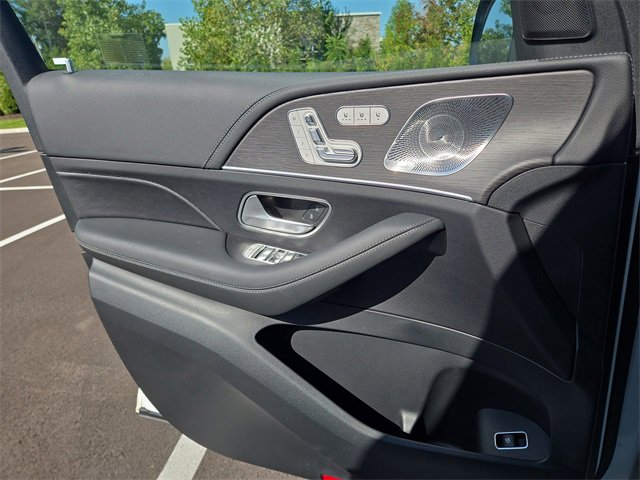 New 2025 Mercedes-Benz GLS 580 4MATIC image 22