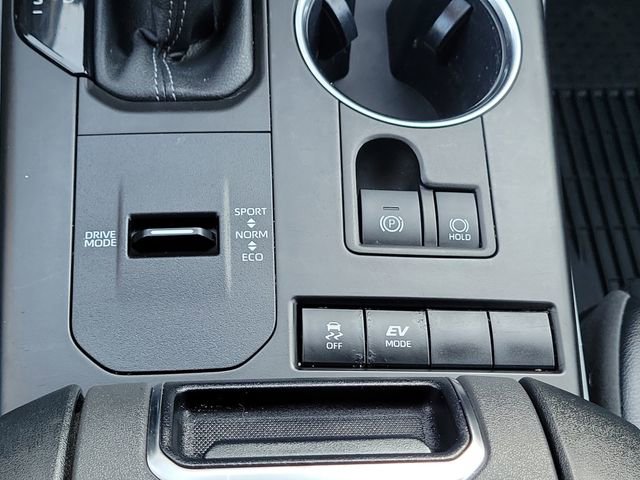 Used 2022 Toyota Highlander XLE image 36