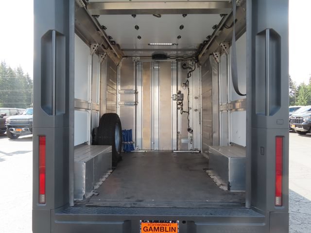 Used 2024 Chevrolet Brightdrop 400 w/ Commercial Equipment Package AWD/4WD image 36