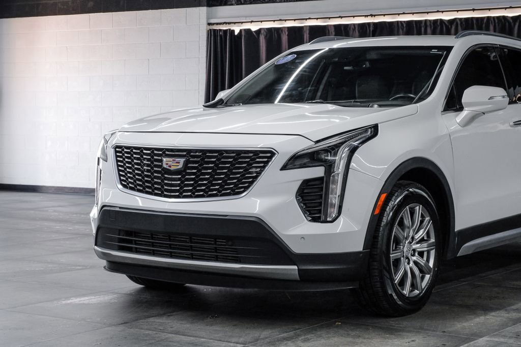 Used 2021 Cadillac XT4 Premium Luxury image 5