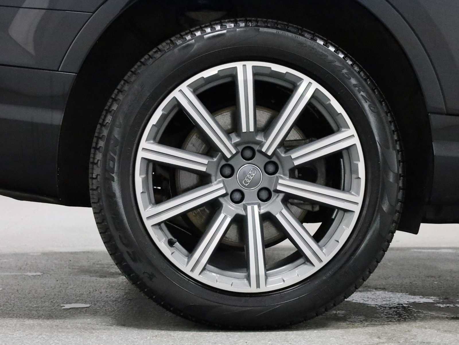 Used 2019 Audi Q7 3.0T Premium Plus AWD/4WD image 36