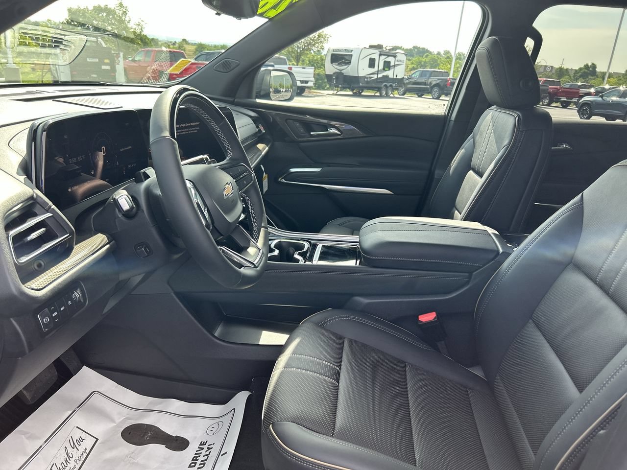 New 2026 Chevrolet Traverse High Country w/ LPO, Floor Liner Package AWD/4WD image 22