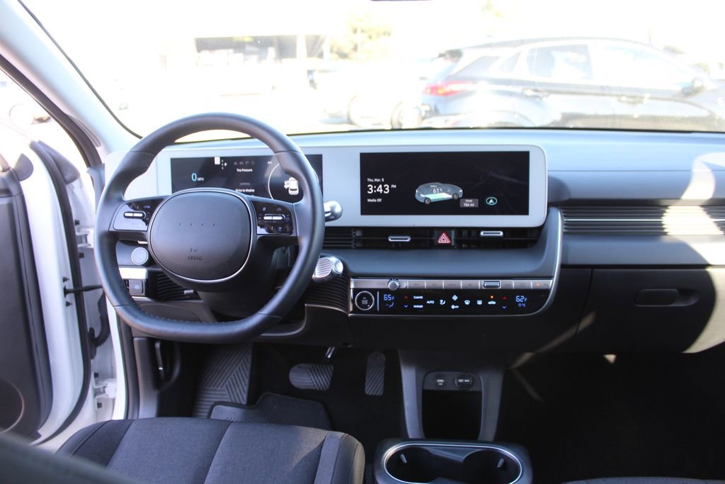Used 2024 Hyundai Ioniq 5 SEL image 19