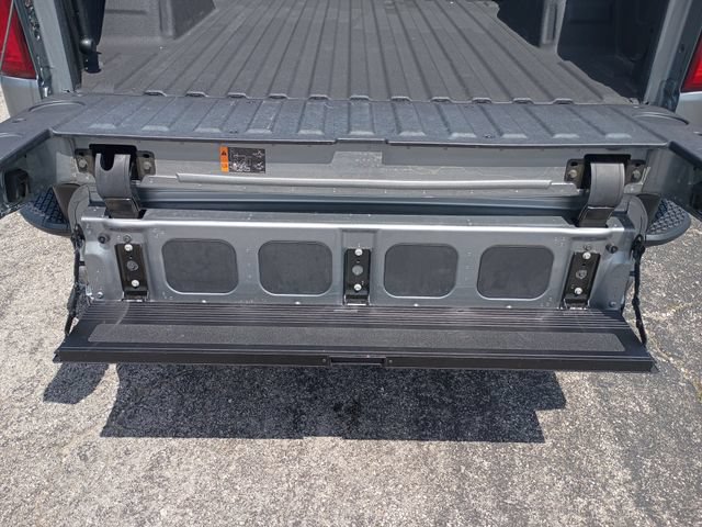 Used 2024 Chevrolet Silverado 1500 RST AWD/4WD image 11