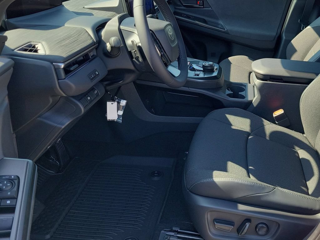 New 2026 Toyota C-HR AWD/4WD image 20