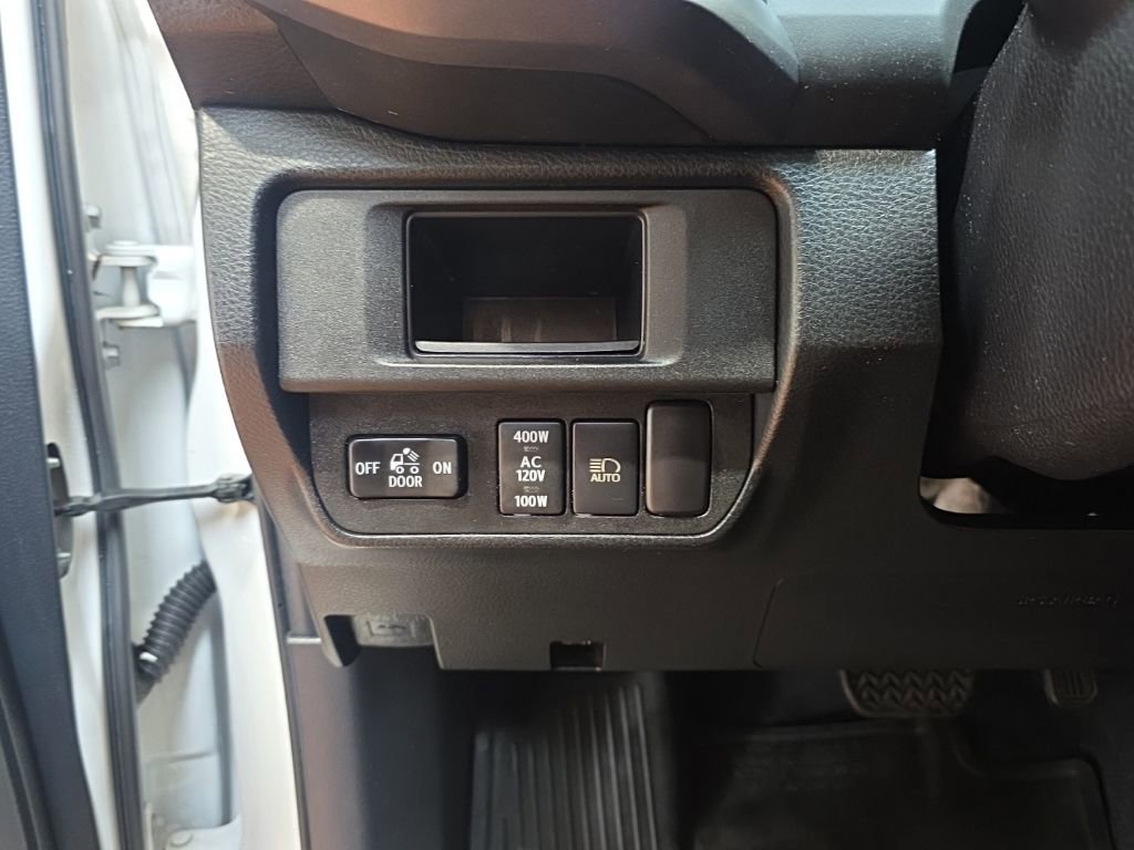 Used 2019 Toyota Tacoma TRD Off-Road image 25