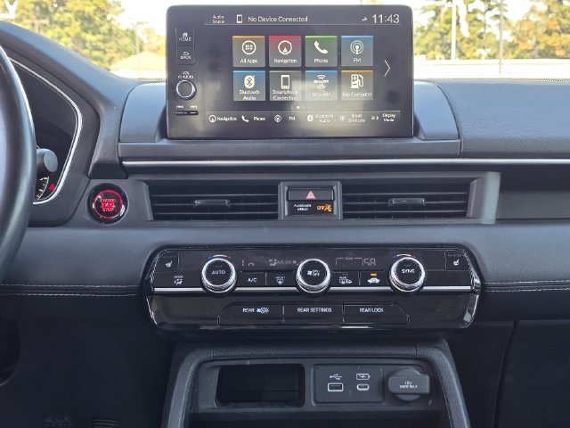 Used 2023 Honda Pilot Touring image 7