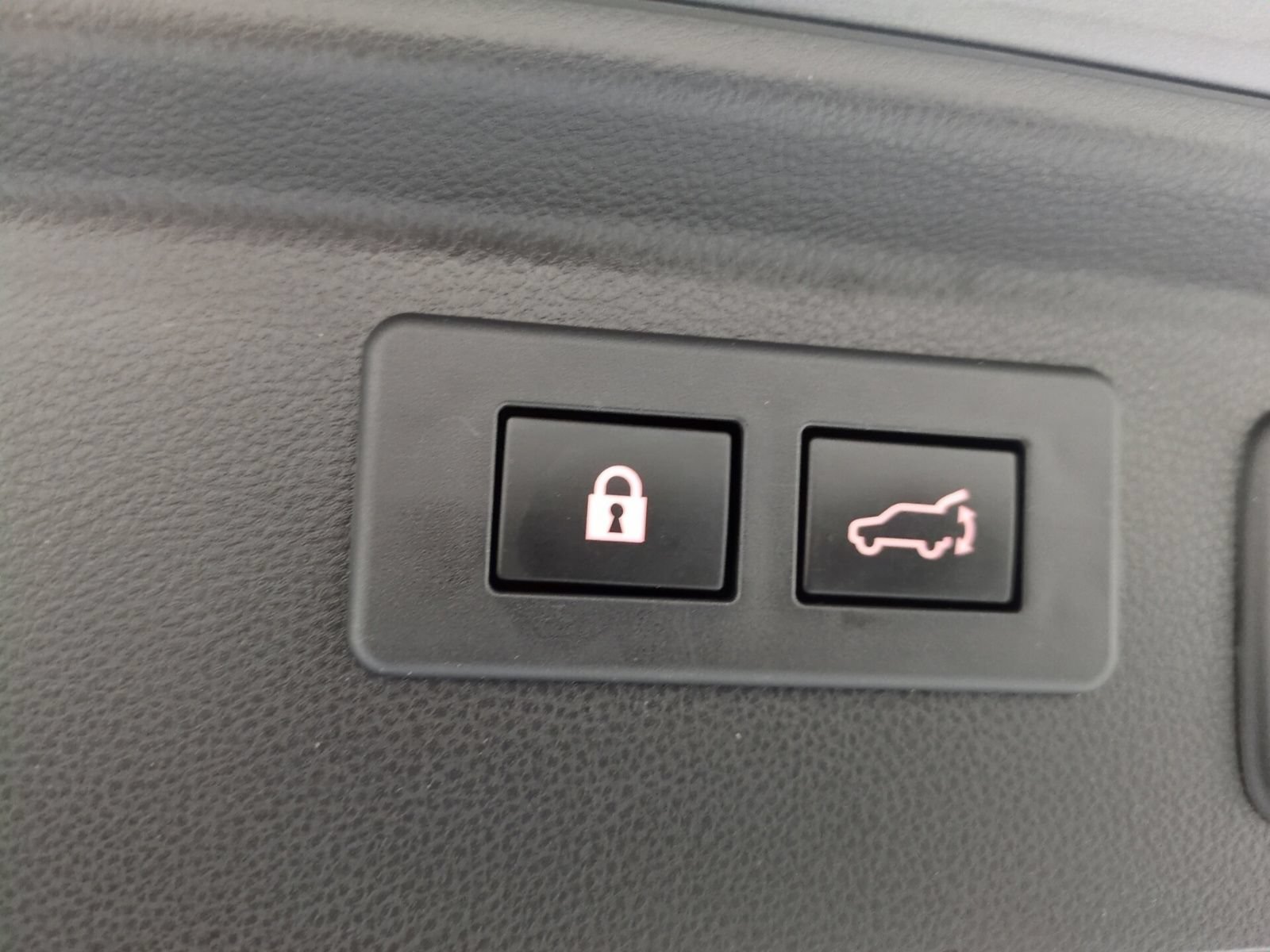 Used 2022 Subaru Forester Premium AWD/4WD image 13