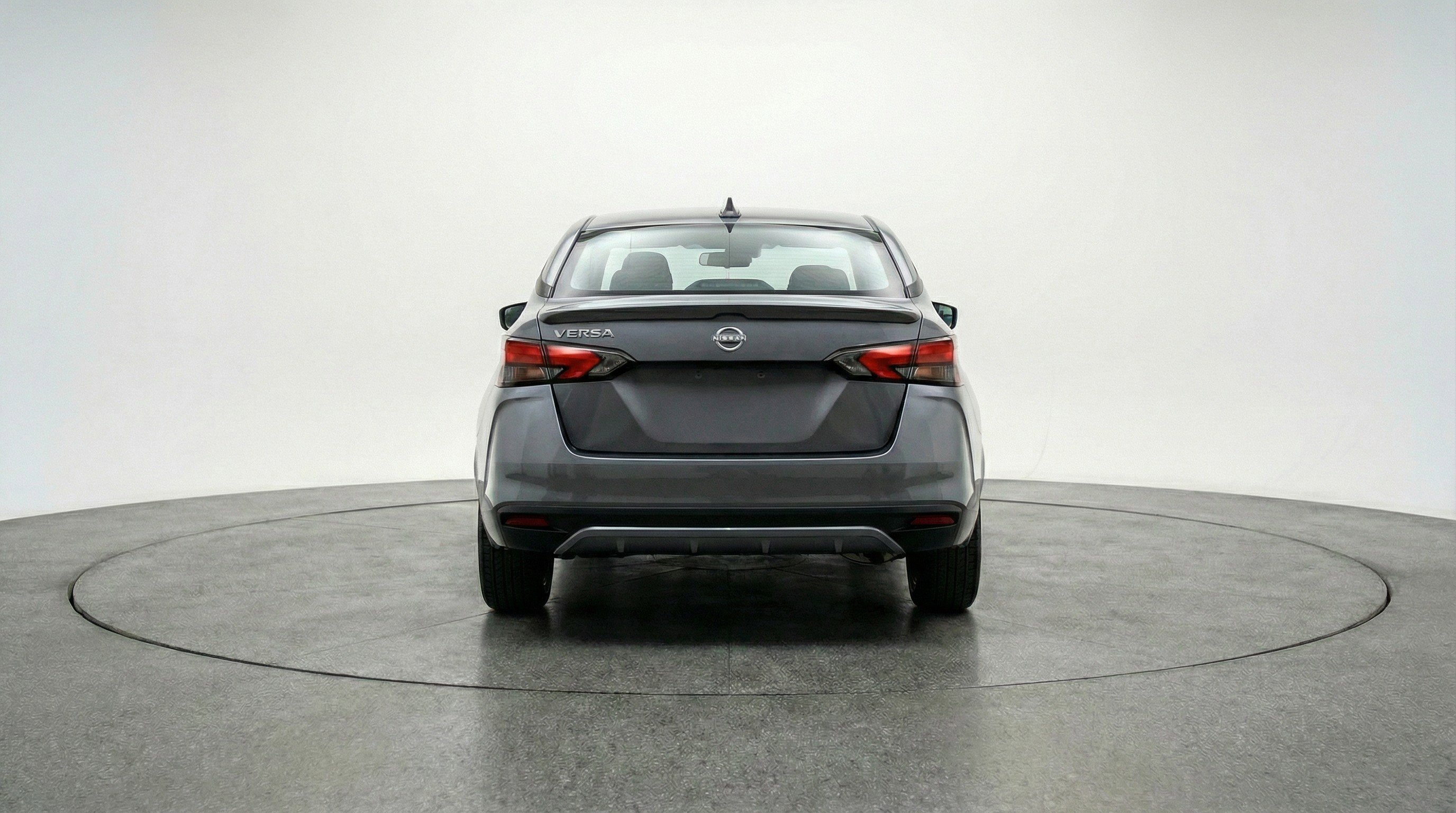 Used 2025 Nissan Versa SV image 7