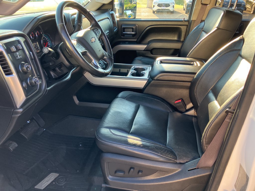 Used 2015 Chevrolet Silverado 3500 LTZ w/ Duramax Plus Package AWD/4WD image 18