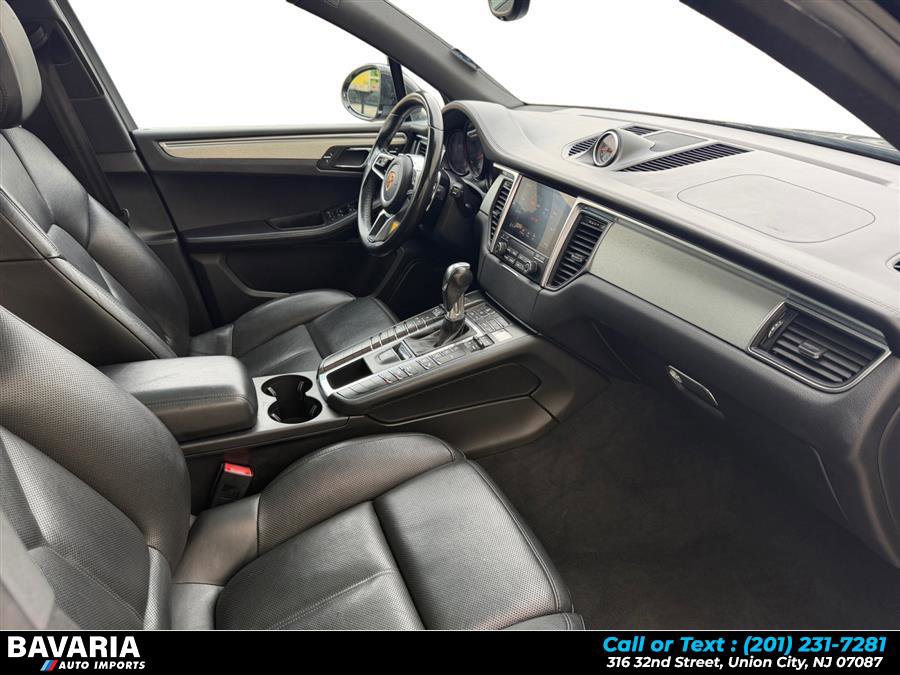 Used 2018 Porsche Macan S AWD/4WD image 17