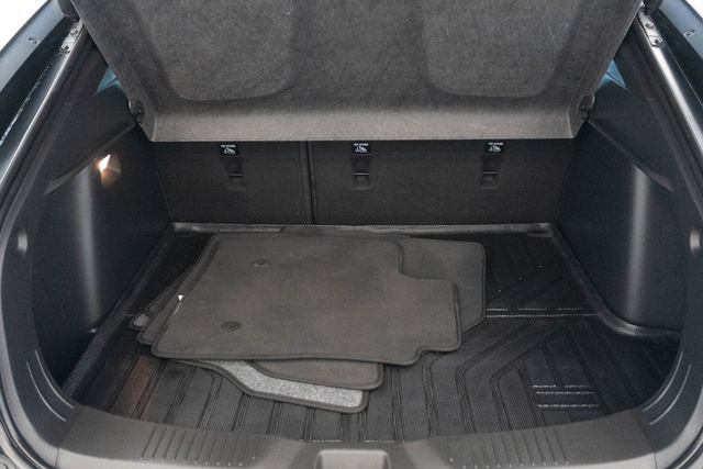 Used 2025 Buick Envista Sport Touring w/ Convenience II Package FWD image 14
