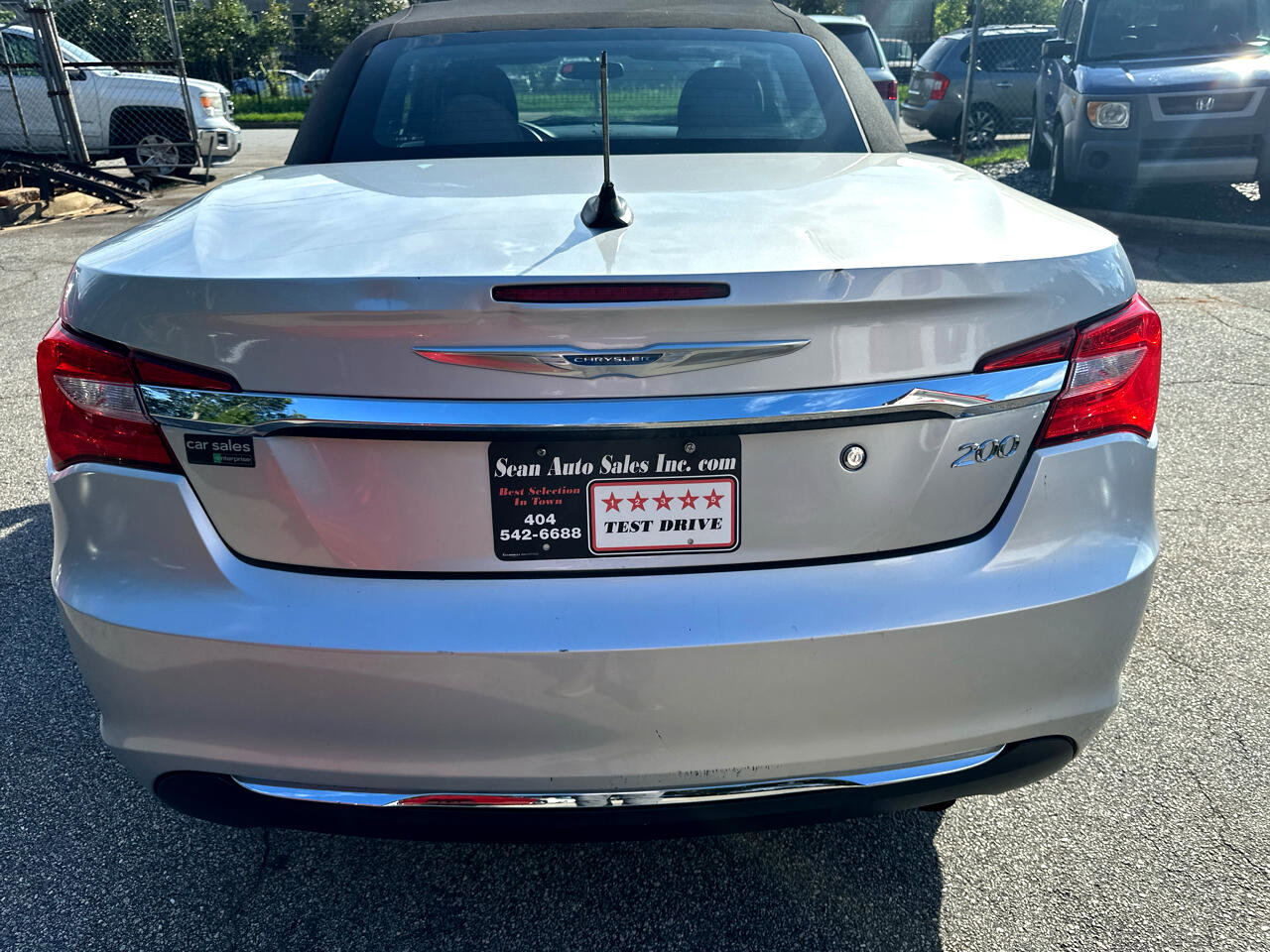 Used 2012 Chrysler 200 Touring image 6