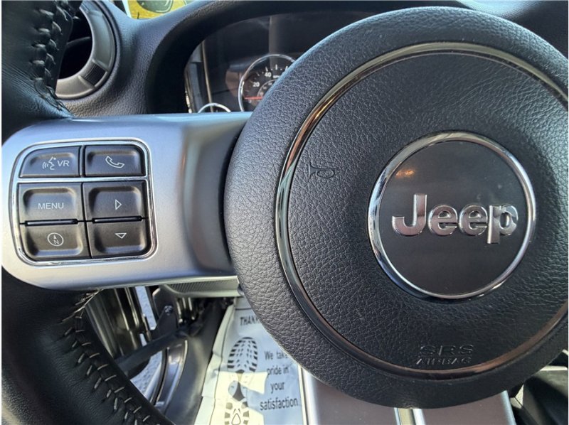 Used 2018 Jeep Wrangler Unlimited Sport image 29