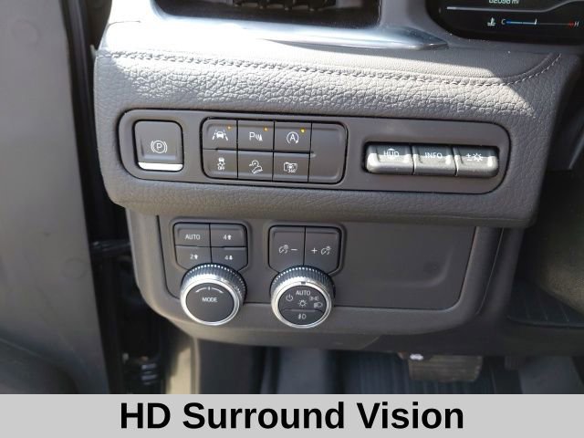 Used 2023 GMC Yukon Denali image 14