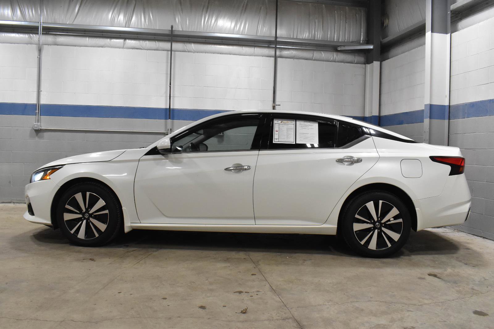 Used 2020 Nissan Altima 2.5 SV image 21