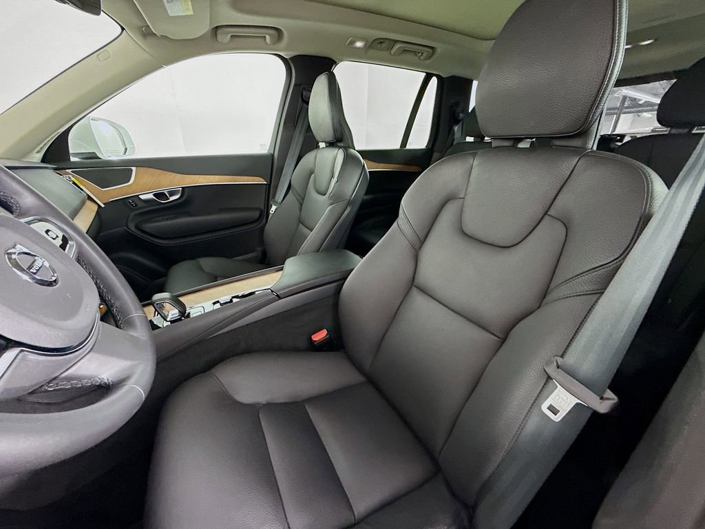 Used 2024 Volvo XC90 T8 Core w/ Protection Package Premier AWD/4WD image 5