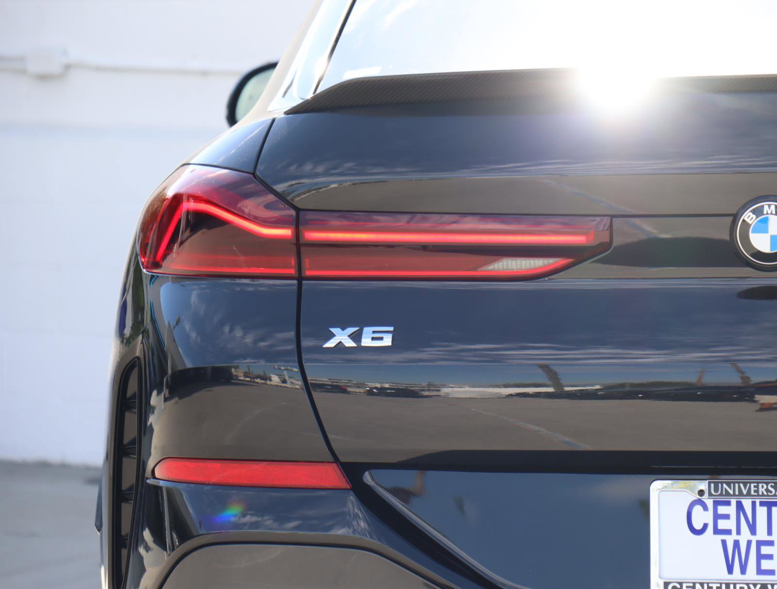 New 2026 BMW X6 M60i image 6