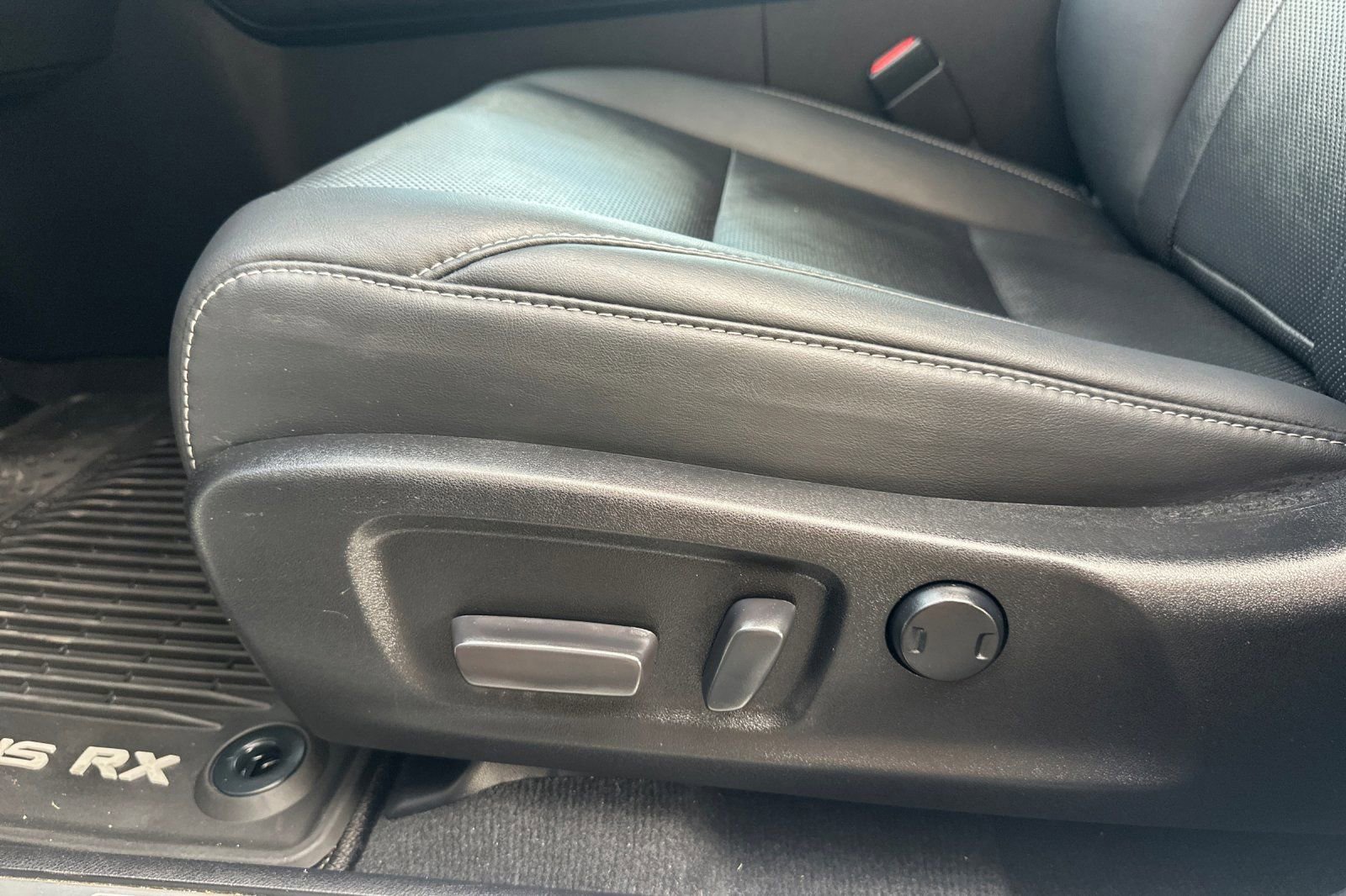 Certified 2022 Lexus RX 350 AWD w/ Premium Package image 13