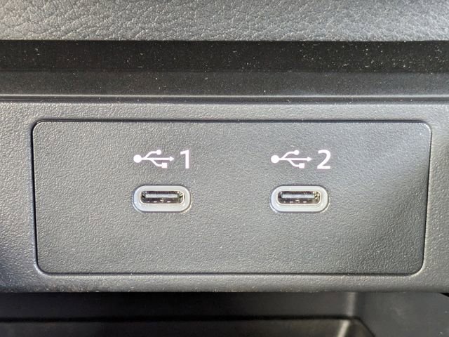 New 2026 Nissan Kicks SR w/ Cold Weather Package image 22