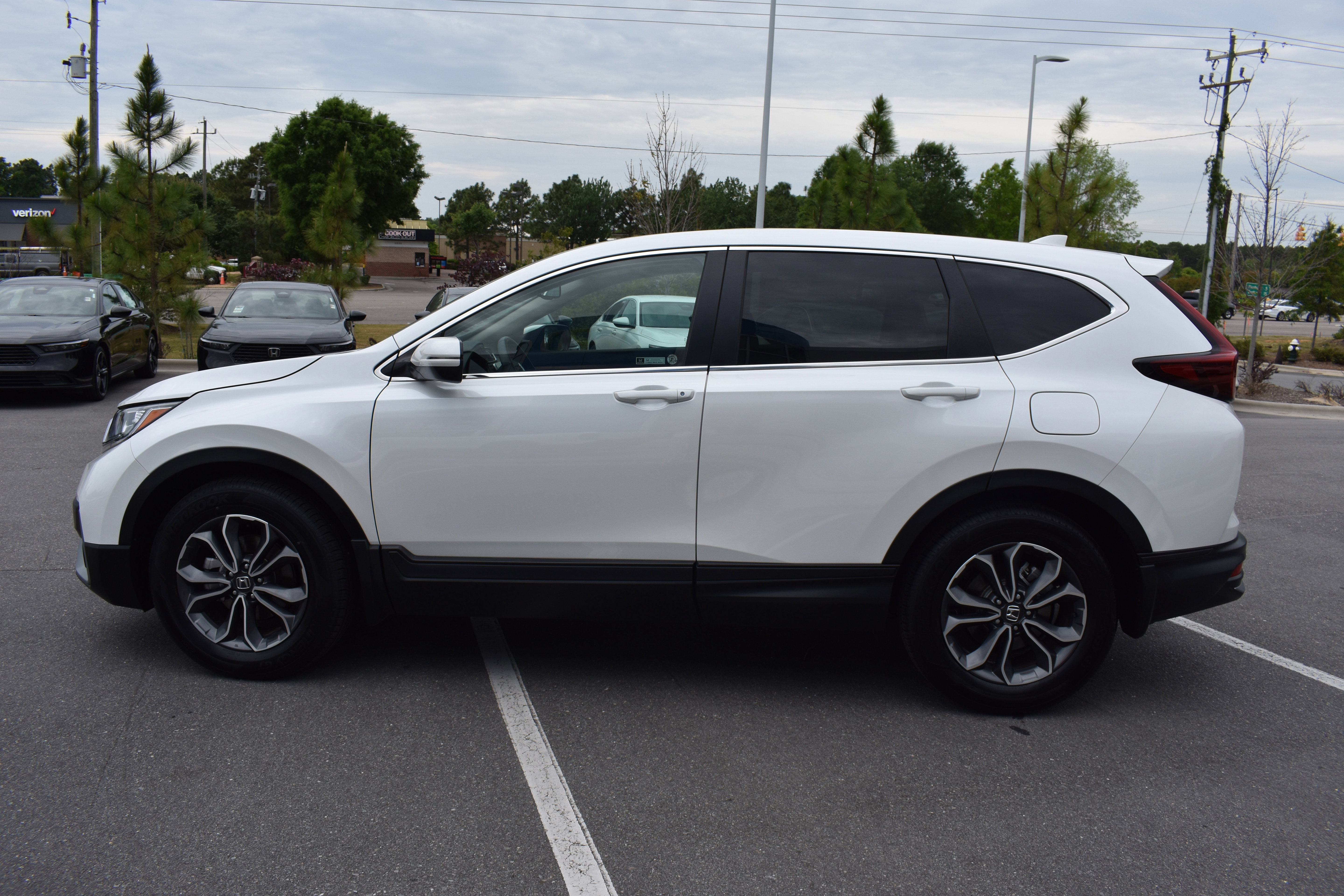 Used 2022 Honda CR-V EX-L image 6