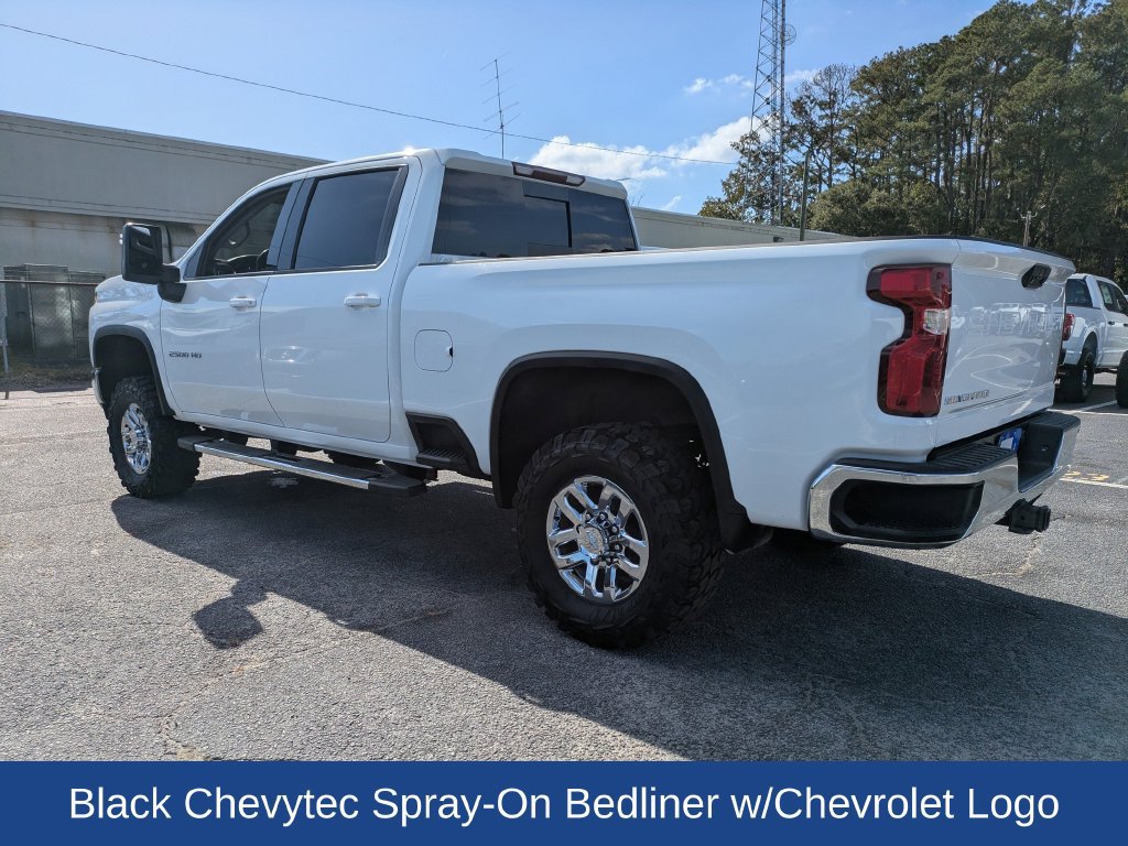 Used 2021 Chevrolet Silverado 2500 LT w/ Convenience Package AWD/4WD image 8