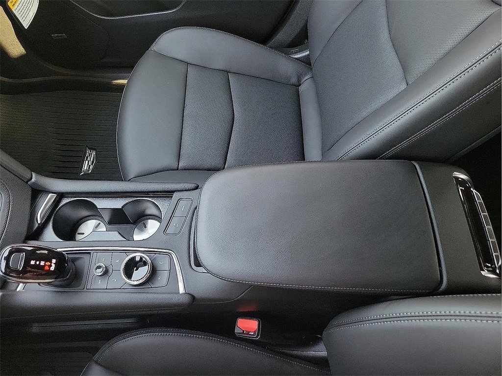 New 2025 Cadillac XT6 Sport w/ Technology Package image 20