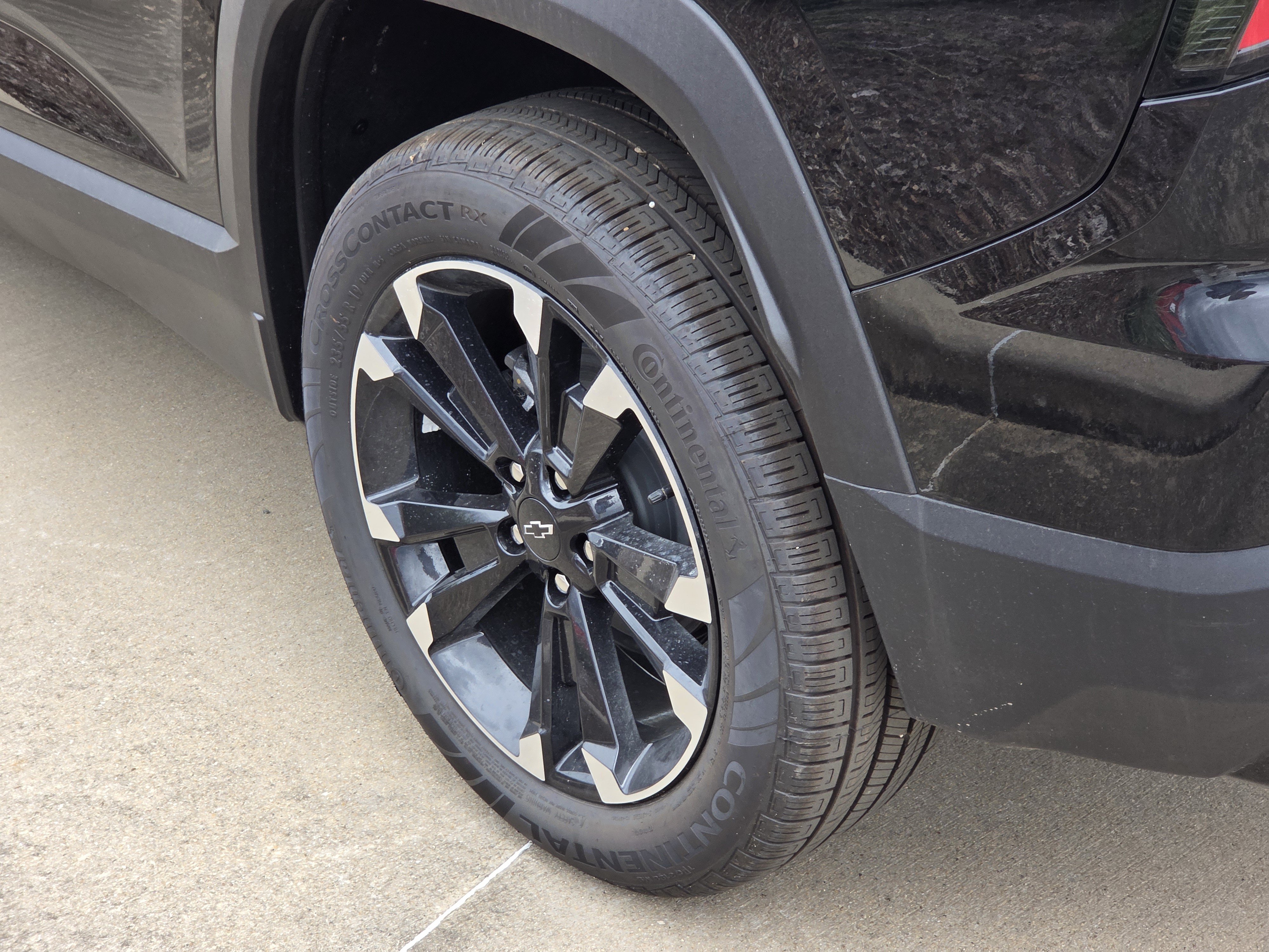 New 2026 Chevrolet Equinox RS w/ Convenience Package III FWD image 5