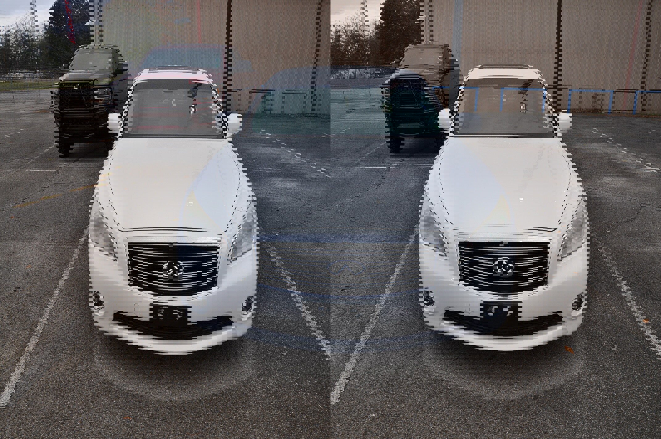 Used 2013 INFINITI M37 x w/ Premium Pkg image 8