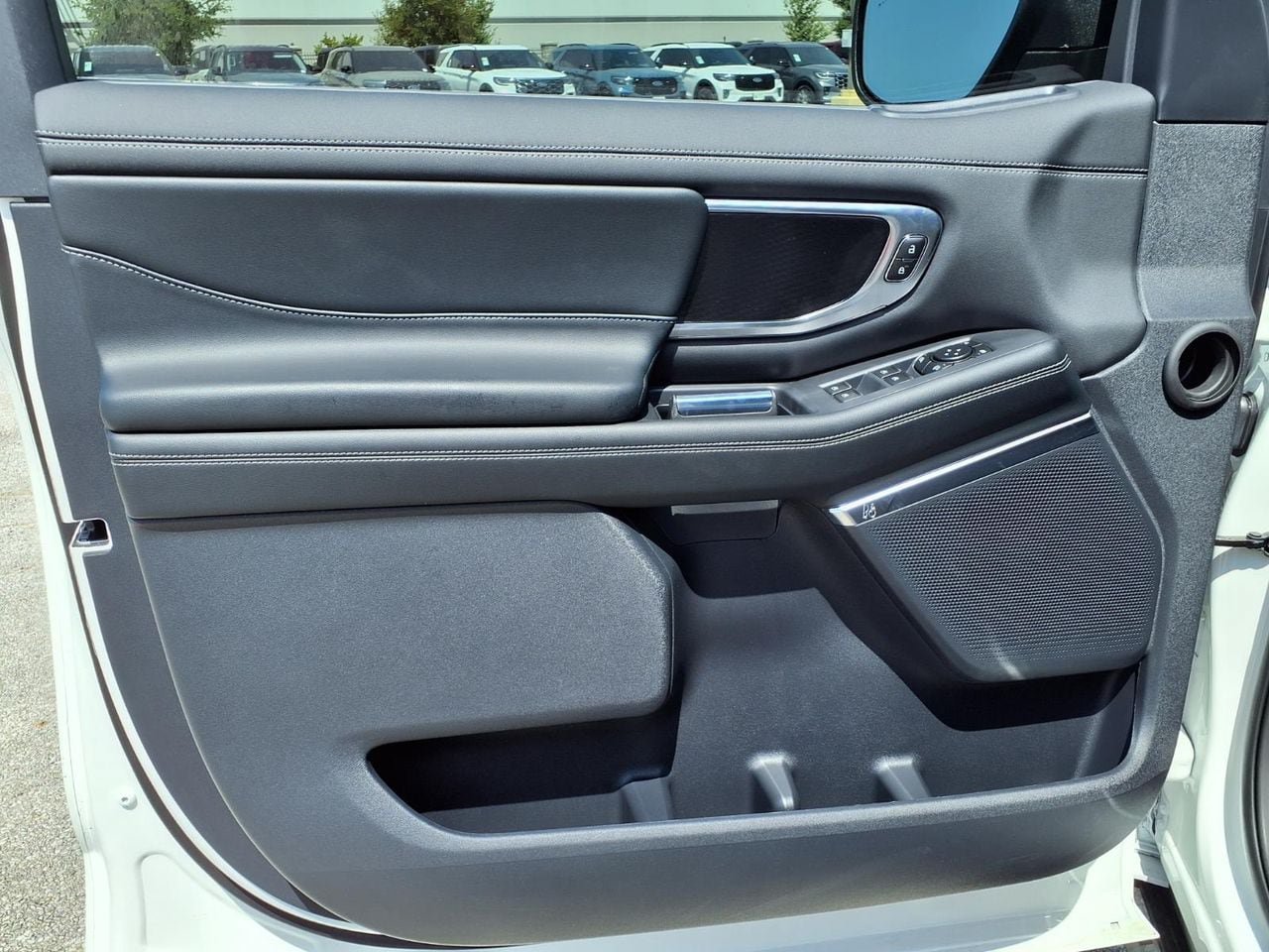 New 2027 Ford Expedition Max Platinum w/ Stealth Appearance Package AWD/4WD image 23