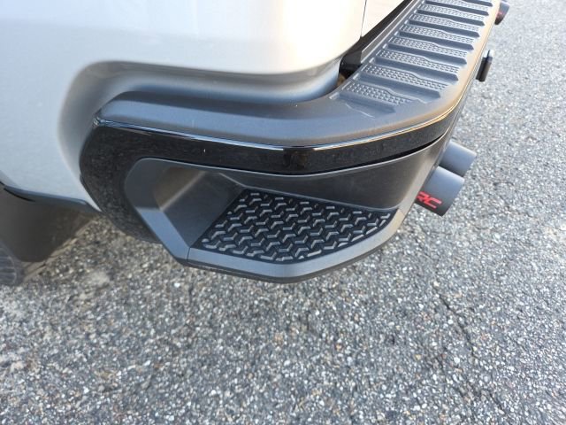 Used 2022 Chevrolet Silverado 1500 Custom Trail Boss w/ LPO, Dark Essentials Package image 48