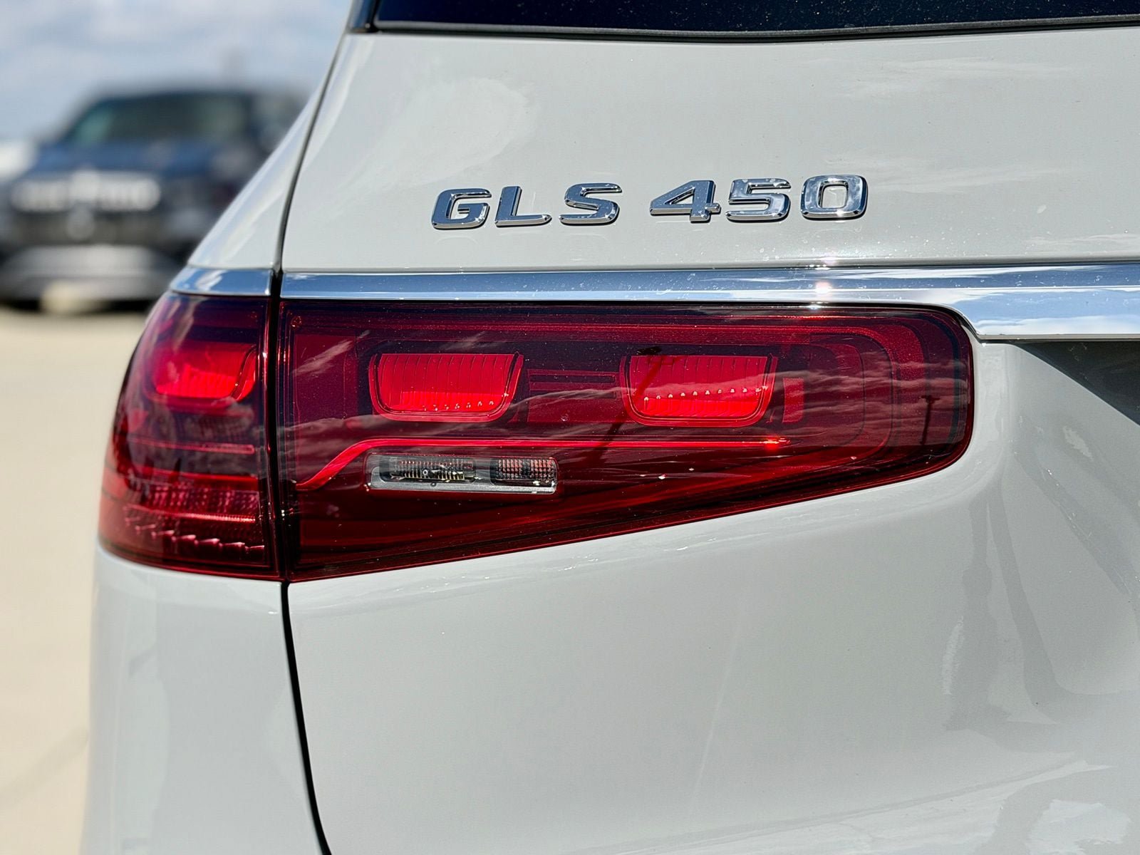 New 2026 Mercedes-Benz GLS 450 4MATIC image 11