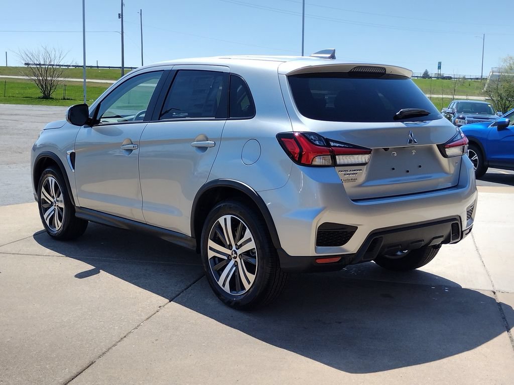New 2026 Mitsubishi Outlander Sport SE AWD/4WD image 17