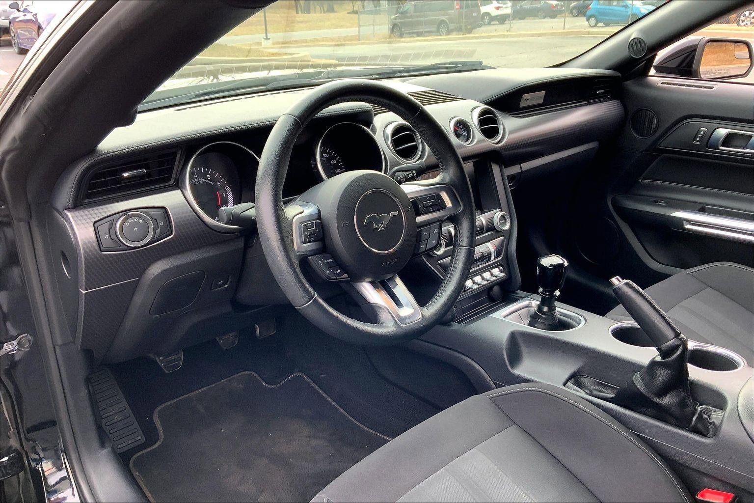 Used 2019 Ford Mustang Coupe w/ Ecoboost Performance Package image 9