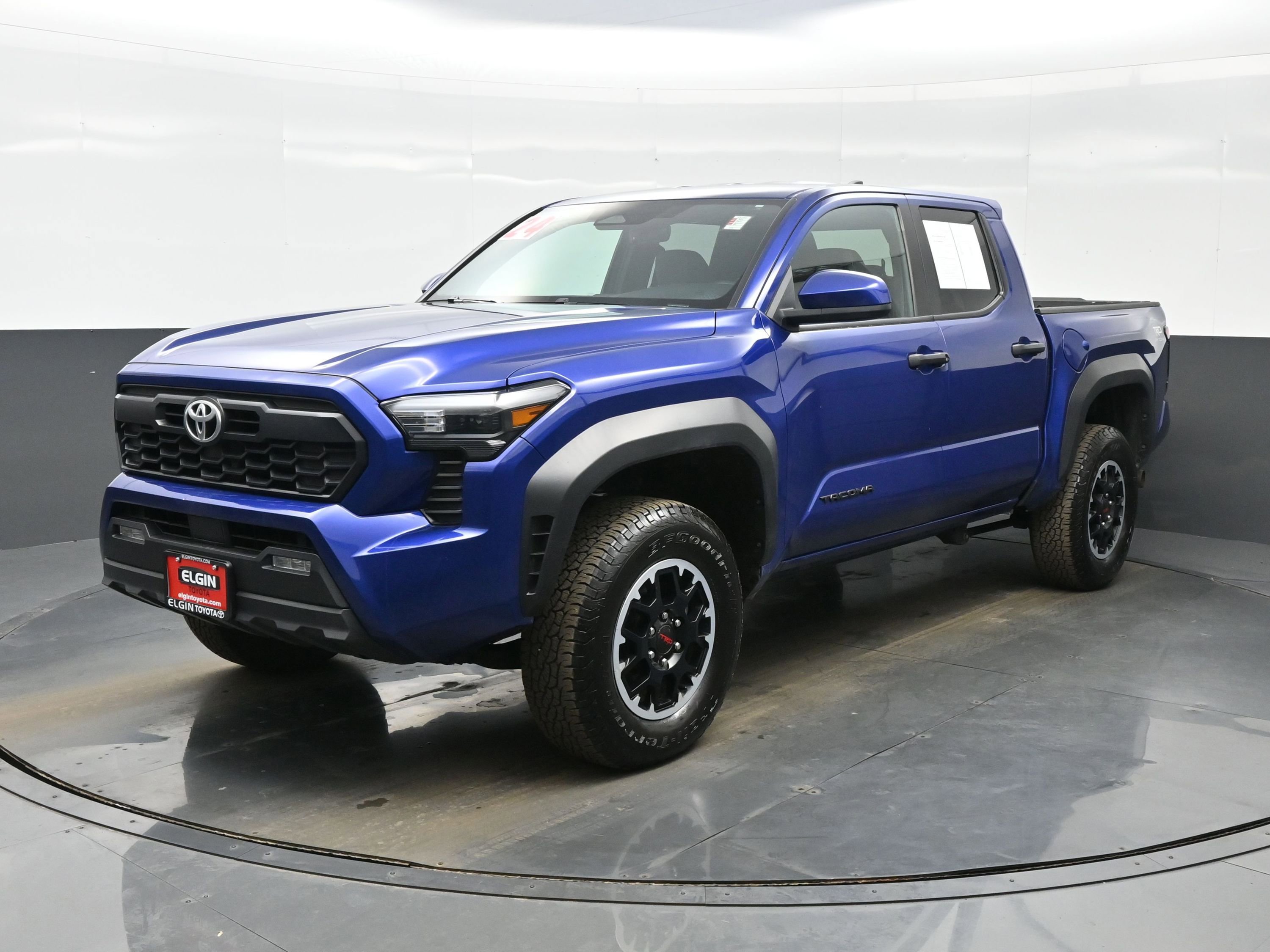 Used 2024 Toyota Tacoma TRD Off-Road AWD/4WD image 2