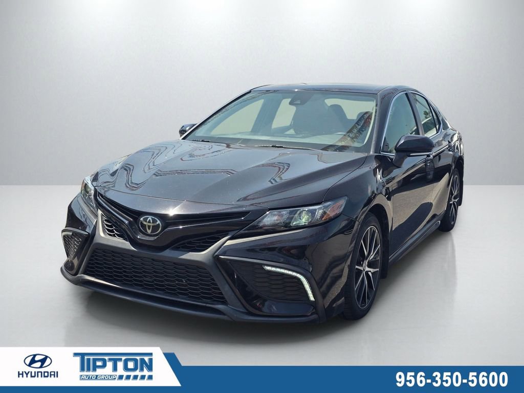 Used 2022 Toyota Camry SE