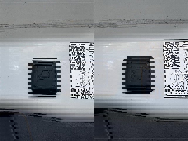 Used 2023 Toyota RAV4 Limited image 35