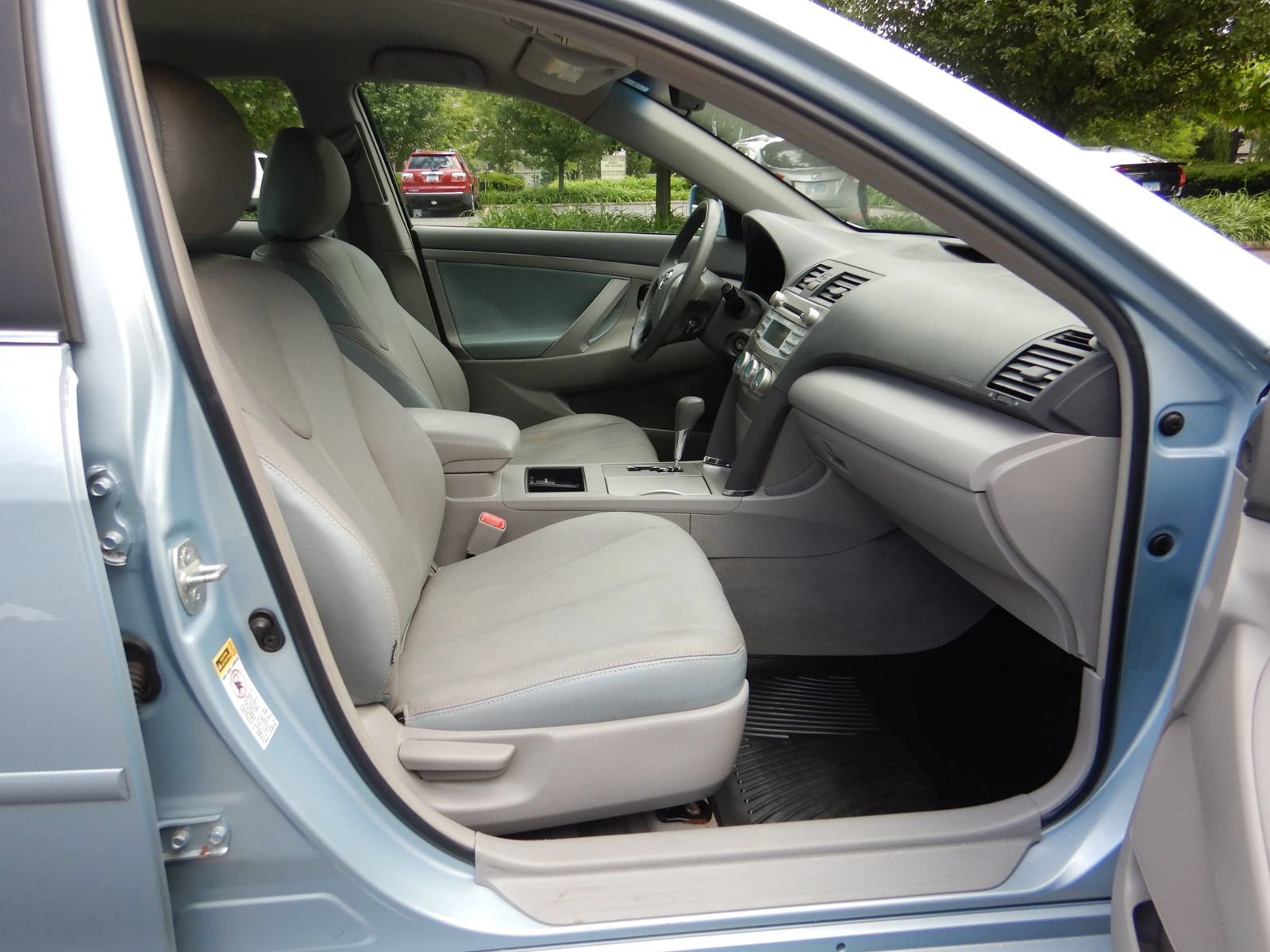 Used 2007 Toyota Camry LE FWD image 19