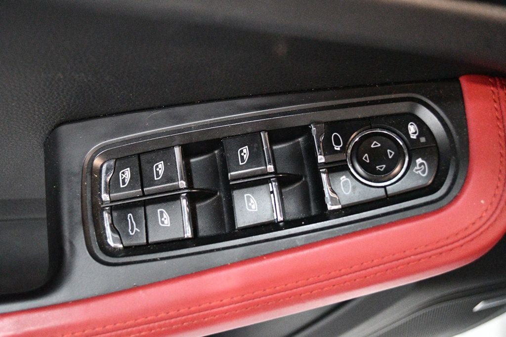 Used 2020 Porsche Macan S AWD/4WD image 70