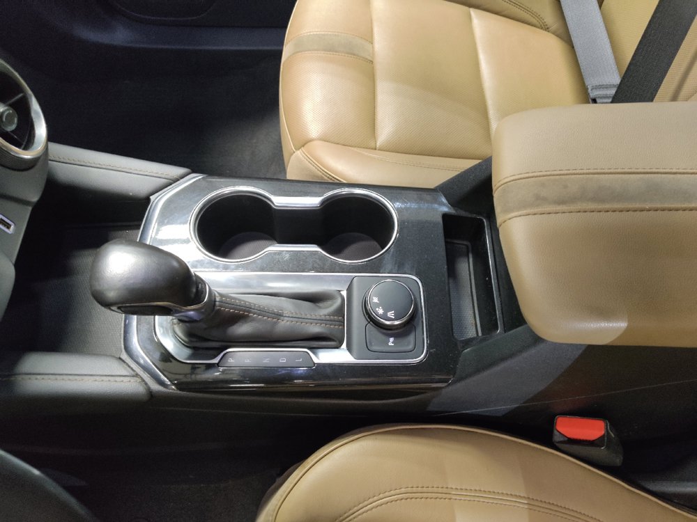 Used 2019 Chevrolet Blazer Premier FWD image 26