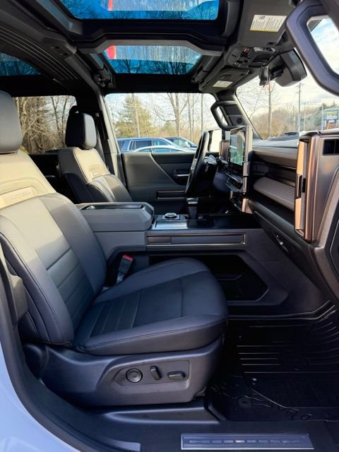 Used 2024 GMC Hummer EV 3X w/ Extreme Off-Road Package AWD/4WD image 71