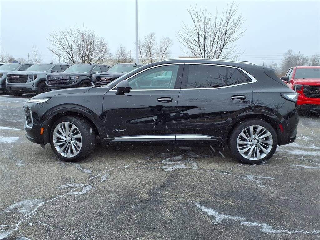 Certified 2024 Buick Envision Avenir image 2