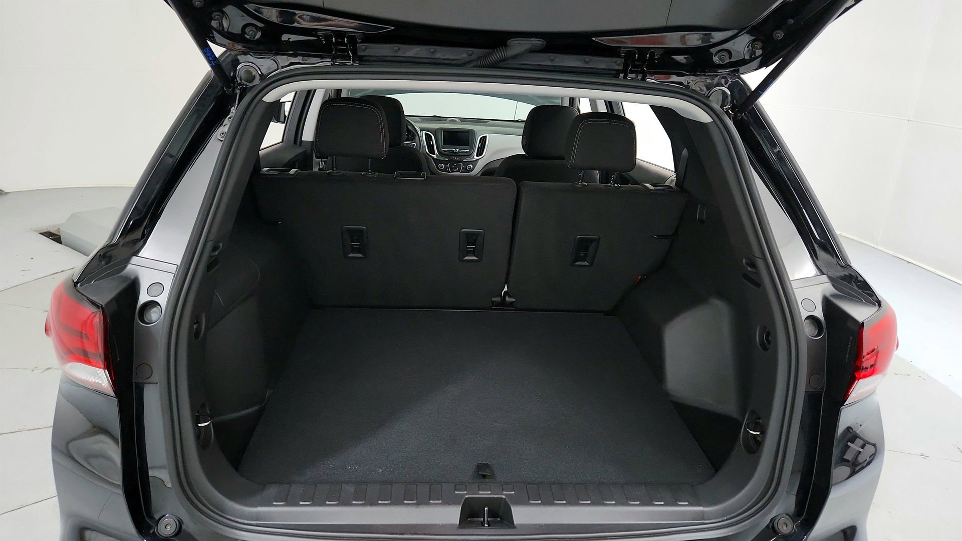Certified 2024 Chevrolet Equinox LS w/ LS Convenience Package FWD image 20
