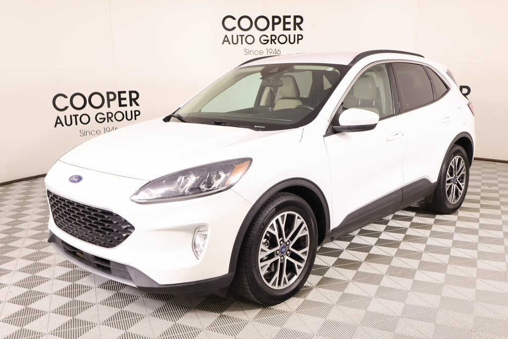 Used 2020 Ford Escape SEL image 10