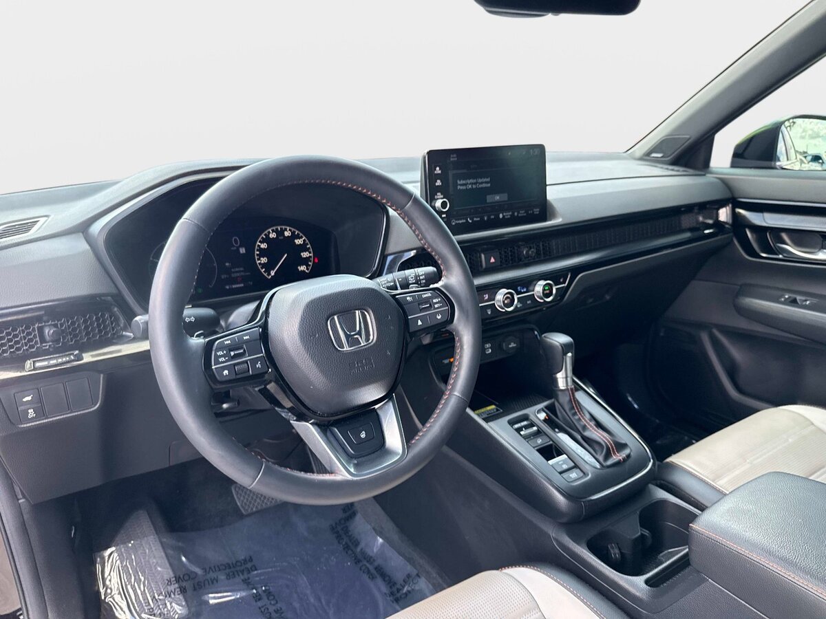 Used 2024 Honda CR-V Sport Touring image 15