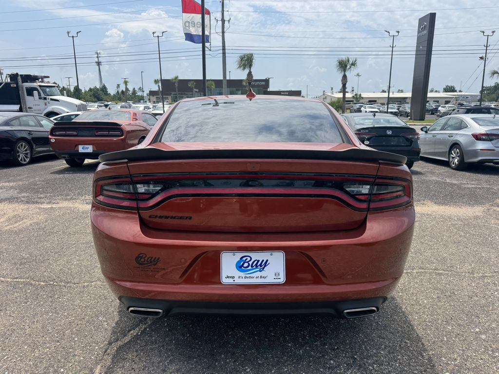 Used 2023 Dodge Charger SXT w/ Plus Group RWD image 4