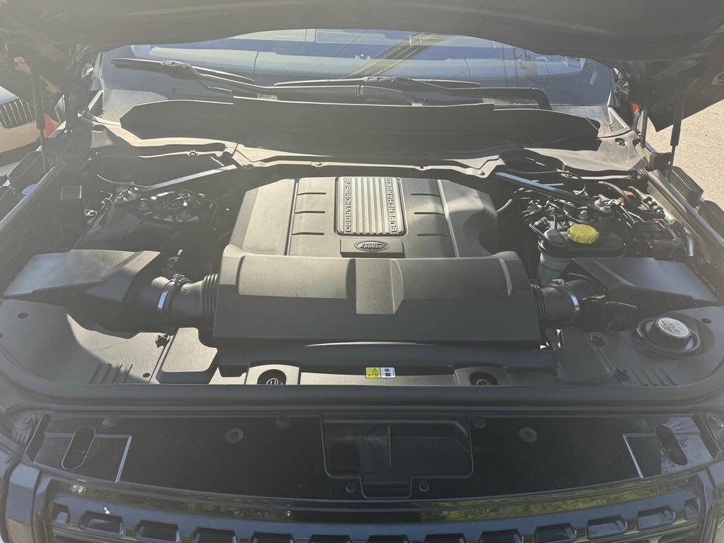 Used 2015 Land Rover Range Rover Supercharged image 15
